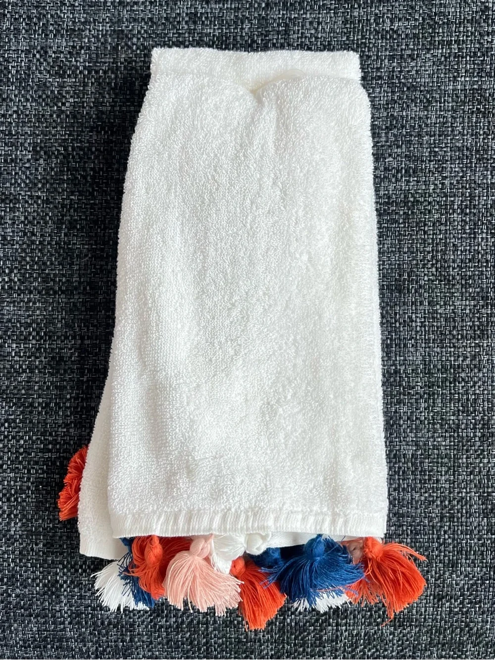 NWT Threshold Hand Towel 2-pack